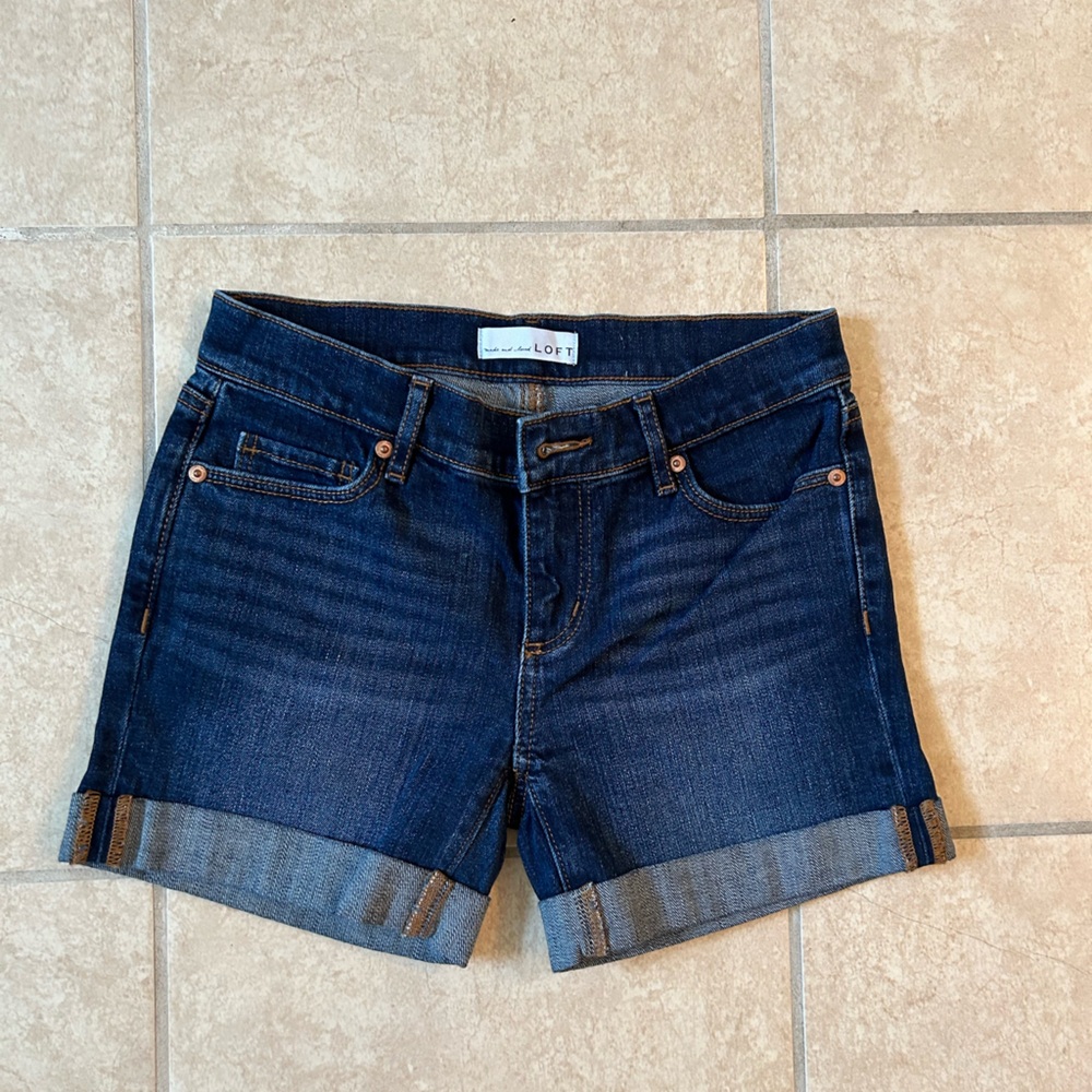 🌺 Loft denim short size 00 like new